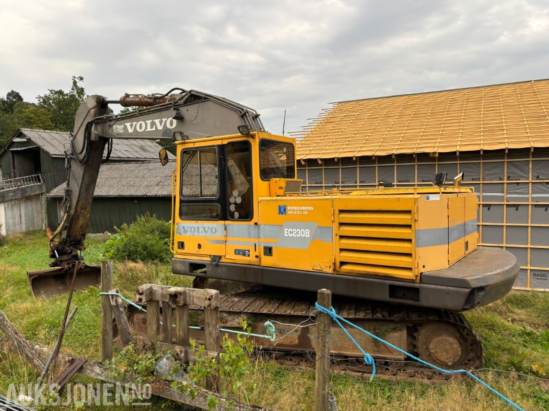 1997 Volvo EC230B Åkerman KM01 Feste 3 Skuffer 1 Klype - Bagger: das Bild 3 1997 Volvo EC230B Åkerman KM01 Feste 3 Skuffer 1 Klype - Bagger: das Bild 3