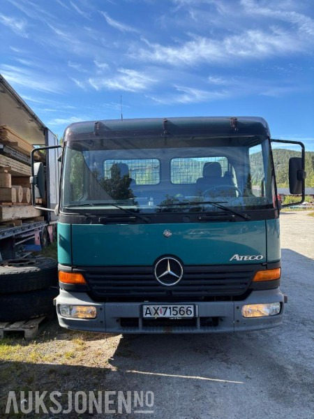1998 Mercedes-Benz Atego 815/36 - Pritsche LKW: das Bild 2 1998 Mercedes-Benz Atego 815/36 - Pritsche LKW: das Bild 2