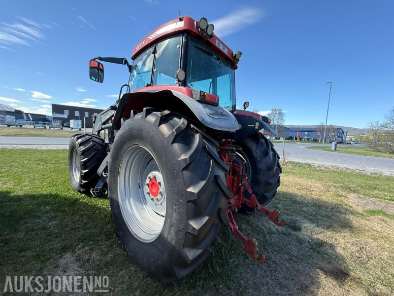 2002 McCormick MTX 140 - Traktor: das Bild 3 2002 McCormick MTX 140 - Traktor: das Bild 3