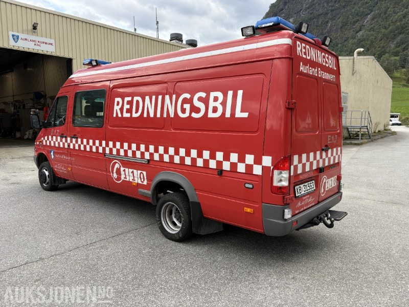 2005 Mercedes-Benz Sprinter 4-motion / 4X4 redningsbil - fullutstyrt - Feuerwehrfahrzeug: das Bild 4 2005 Mercedes-Benz Sprinter 4-motion / 4X4 redningsbil - fullutstyrt - Feuerwehrfahrzeug: das Bild 4