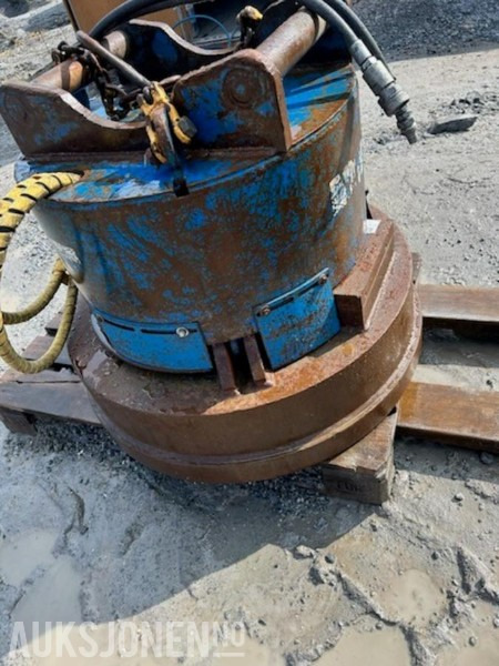 2006 DYNASET hydraulisk Magnet generator - S60 - Baugeräte: das Bild 3 2006 DYNASET hydraulisk Magnet generator - S60 - Baugeräte: das Bild 3
