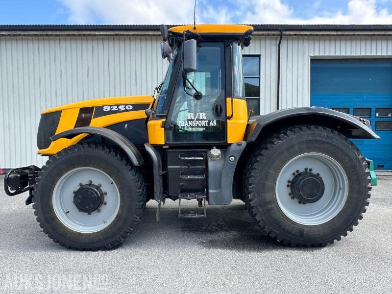 2006 JCB Fastrac 8250 - 4985 timer - Traktor: das Bild 2 2006 JCB Fastrac 8250 - 4985 timer - Traktor: das Bild 2