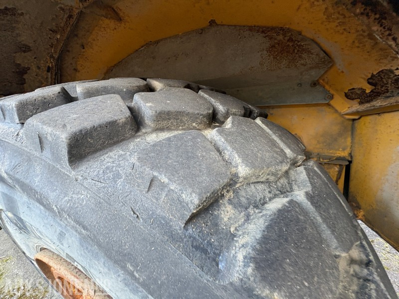 Muldenkipper/ Dumper 2006 mod Volvo A35D - sorte skilter - 18 182 timer - 89 085 km: das Bild 8