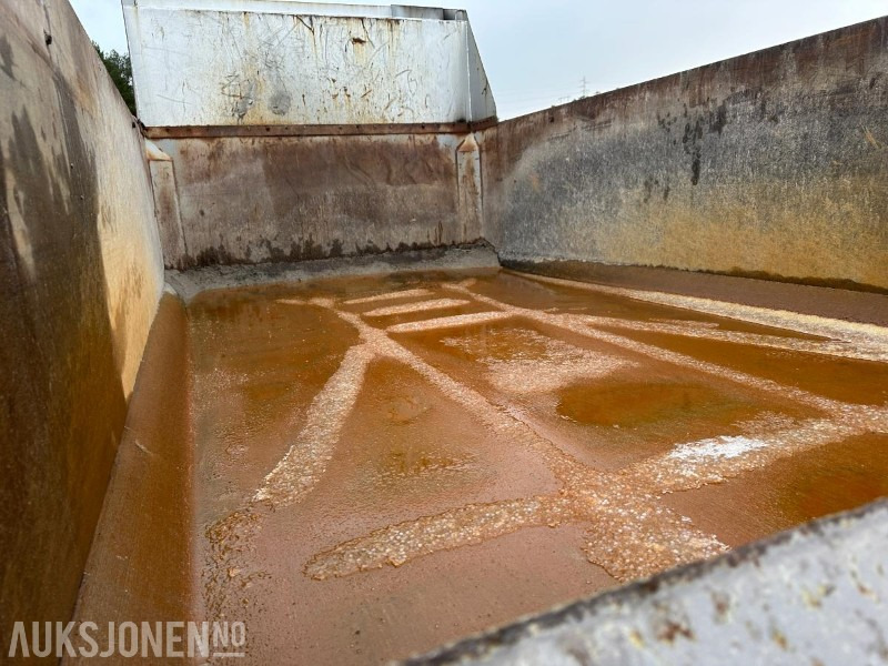 Kipper 2012 Scania R 730 6x4 - Brøyterigget tippbil: das Bild 9