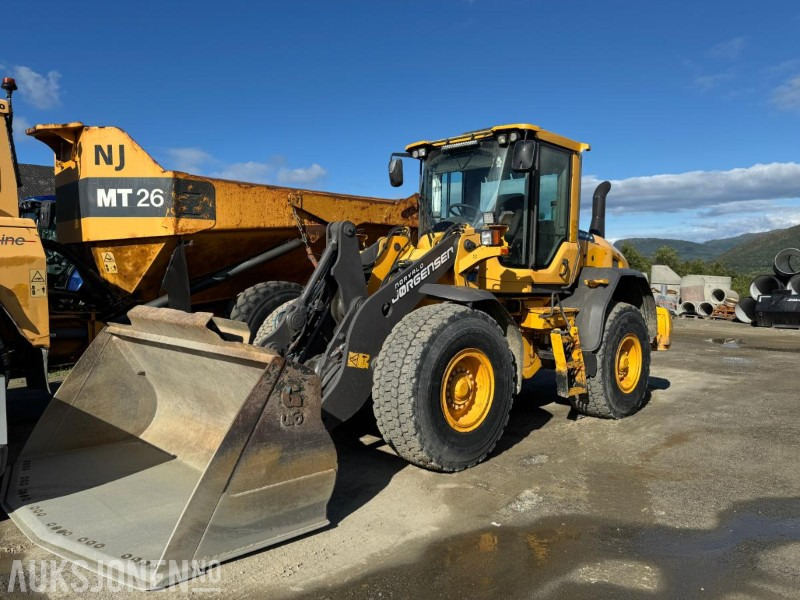 2013 Volvo L70G - Skuff - Kamera - Joystick - 8076T - Radlader: das Bild 1 2013 Volvo L70G - Skuff - Kamera - Joystick - 8076T - Radlader: das Bild 1