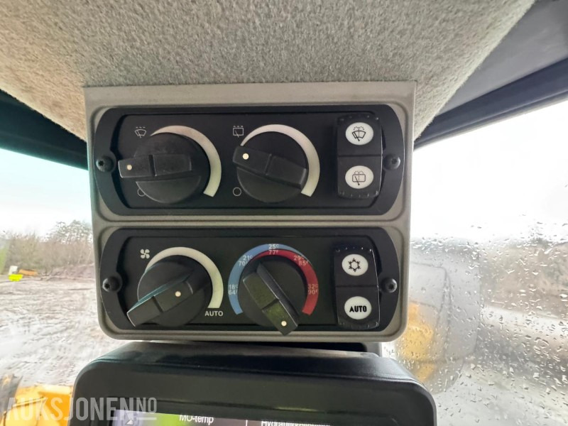 Radlader 2015 CAT 966M FOREST MACHINE HJULLASTER, VEKT, SENTRALSMØRING, FULL SERVICEHISTORIKK, SKUFFE: das Bild 33 Radlader 2015 CAT 966M FOREST MACHINE HJULLASTER, VEKT, SENTRALSMØRING, FULL SERVICEHISTORIKK, SKUFFE: das Bild 33