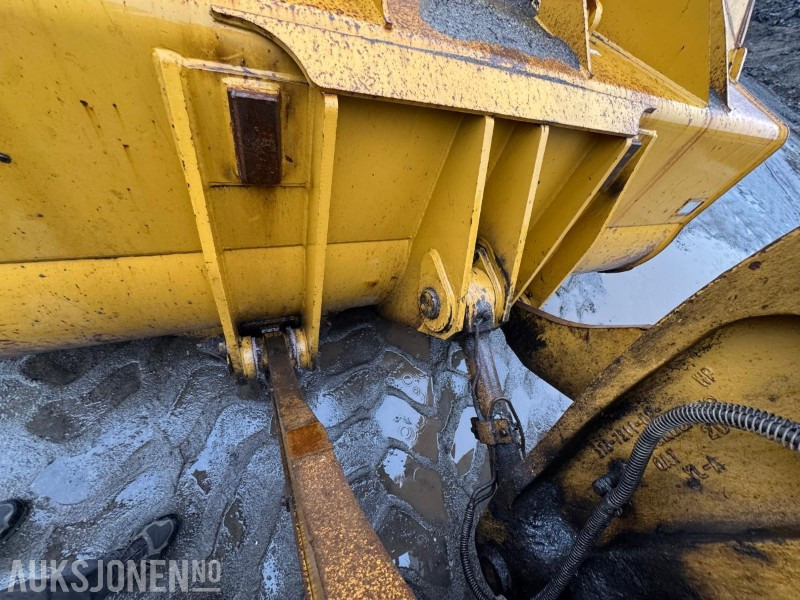 Radlader 2015 CAT 966M FOREST MACHINE HJULLASTER, VEKT, SENTRALSMØRING, FULL SERVICEHISTORIKK, SKUFFE: das Bild 15 Radlader 2015 CAT 966M FOREST MACHINE HJULLASTER, VEKT, SENTRALSMØRING, FULL SERVICEHISTORIKK, SKUFFE: das Bild 15