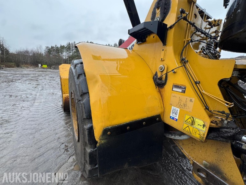 Radlader 2015 CAT 966M FOREST MACHINE HJULLASTER, VEKT, SENTRALSMØRING, FULL SERVICEHISTORIKK, SKUFFE: das Bild 46 Radlader 2015 CAT 966M FOREST MACHINE HJULLASTER, VEKT, SENTRALSMØRING, FULL SERVICEHISTORIKK, SKUFFE: das Bild 46