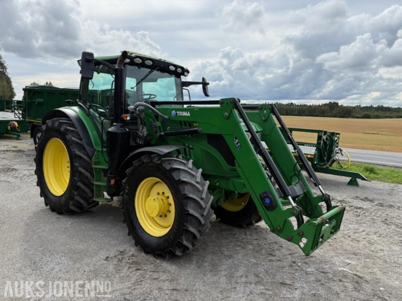 2016 John Deere 6155R, AutoPowr 50 km/t, AutoTrac Ready, Trima 5.1P frontlaster, 6903 Timer - Traktor: das Bild 2 2016 John Deere 6155R, AutoPowr 50 km/t, AutoTrac Ready, Trima 5.1P frontlaster, 6903 Timer - Traktor: das Bild 2