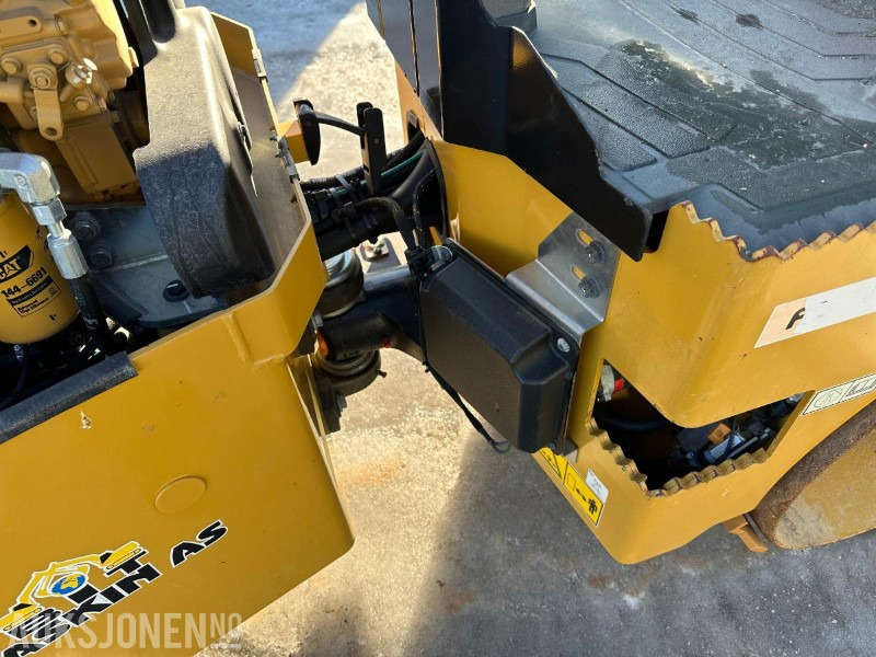 Walzen 2017 CAT CB22B VIBRO VALS - 1678 Timer: das Bild 10