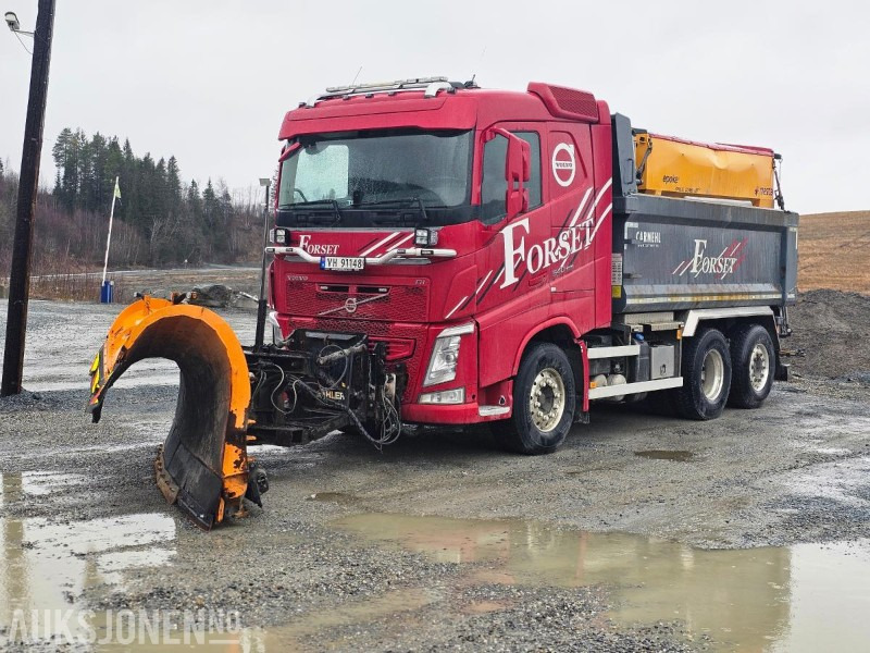 2017 Volvo FH 540 Tippbil med full brøytehydraulikk og planvibrator -Nye dekk for sesong(!!) - Kipper: das Bild 1 2017 Volvo FH 540 Tippbil med full brøytehydraulikk og planvibrator -Nye dekk for sesong(!!) - Kipper: das Bild 1