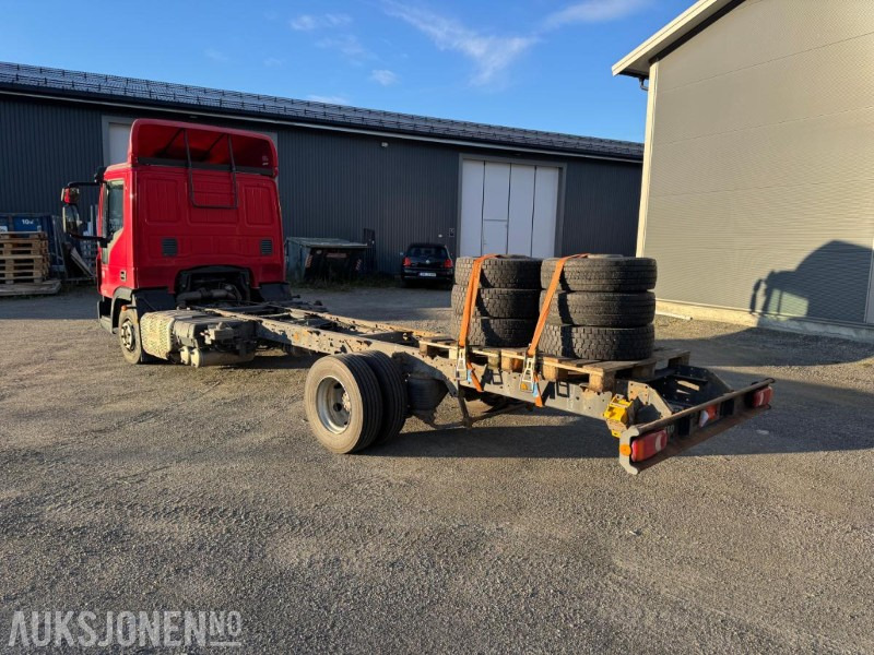2017 iveco Eurocargo chassis lastebil - Vinterdekk - Euroklasse 6T - Fahrgestell LKW: das Bild 4 2017 iveco Eurocargo chassis lastebil - Vinterdekk - Euroklasse 6T - Fahrgestell LKW: das Bild 4