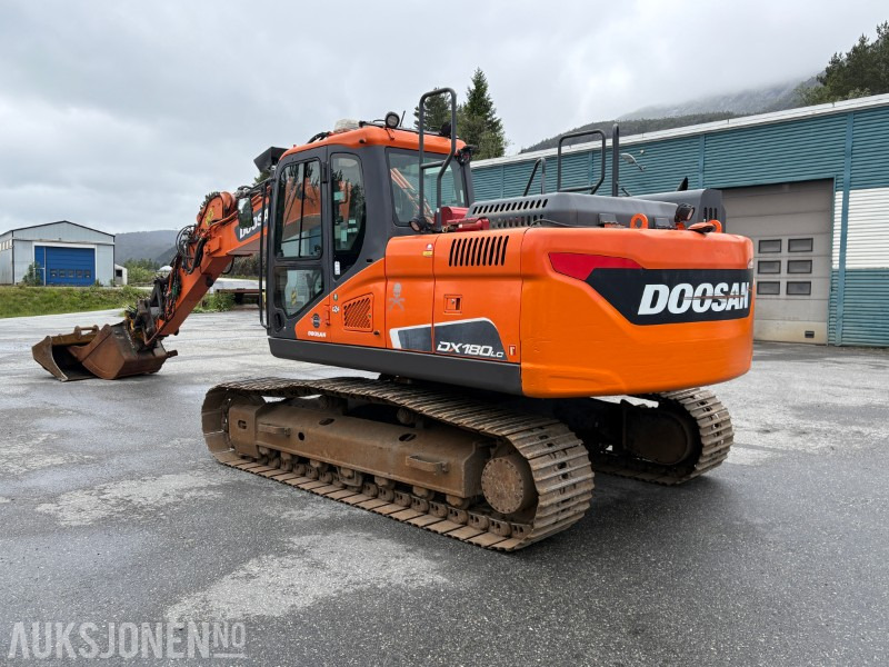 2018 Doosan DX180LC-5 - 6 381 timer - tiltrotator - 2 skuffer - sertifisert - Bagger: das Bild 4 2018 Doosan DX180LC-5 - 6 381 timer - tiltrotator - 2 skuffer - sertifisert - Bagger: das Bild 4