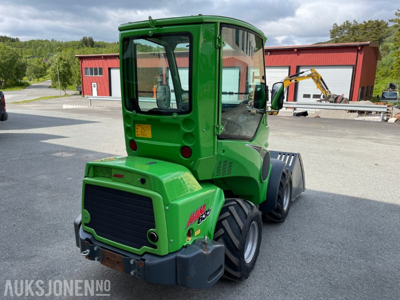 2019 Avant 635 Med Tett hytte, Teleskopfunksjon, Skuffe, og Tokvam Snøfres - Kompaktlader: das Bild 5 2019 Avant 635 Med Tett hytte, Teleskopfunksjon, Skuffe, og Tokvam Snøfres - Kompaktlader: das Bild 5