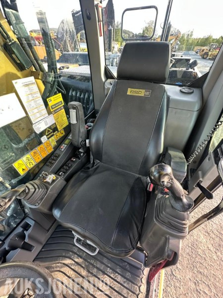 Bagger 2019 Cat M318F hjulgraver med tiltrotator og skuff: das Bild 9