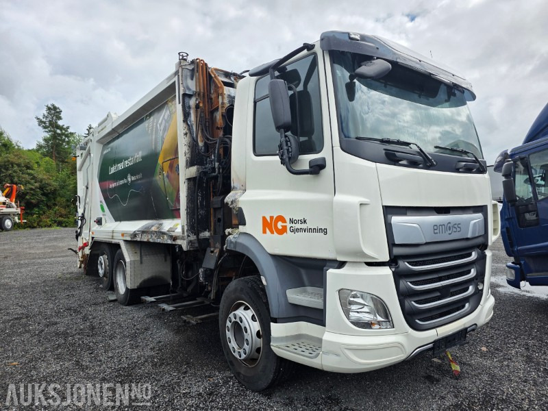 2019 Emoss EMOSS 2728 brannskadet/Delebil - Müllwagen: das Bild 2 2019 Emoss EMOSS 2728 brannskadet/Delebil - Müllwagen: das Bild 2
