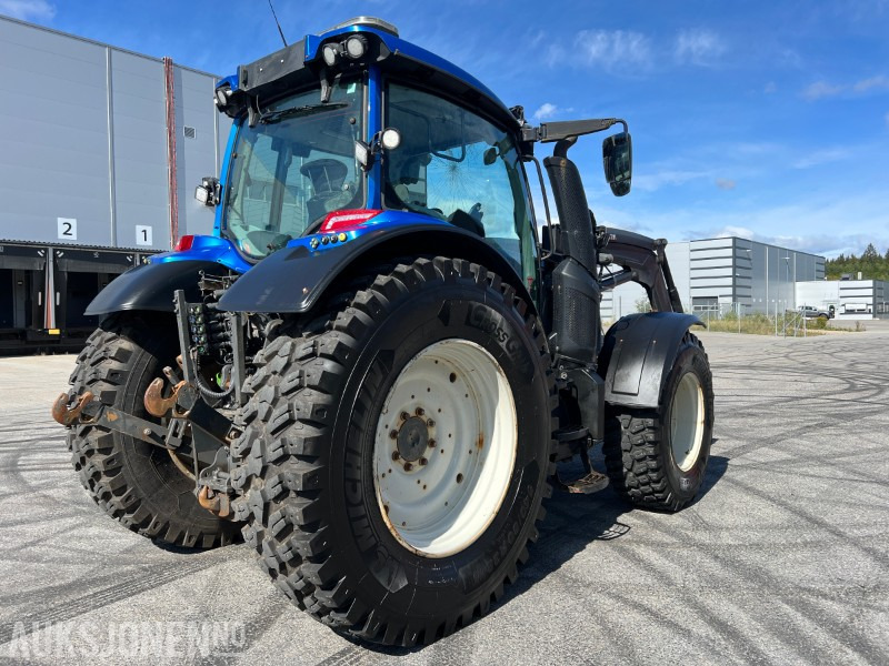 2019 Valtra N174D - Traktor: das Bild 5 2019 Valtra N174D - Traktor: das Bild 5