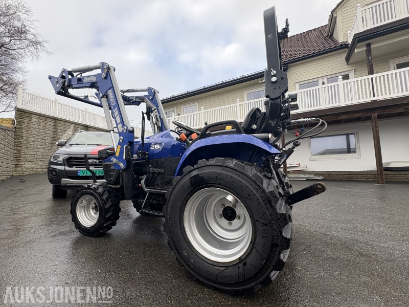 2021 Farmtrac 26H 4WD - KUN 98 timer! - mye tilbehør / ekstra utstyr| - Traktor: das Bild 4 2021 Farmtrac 26H 4WD - KUN 98 timer! - mye tilbehør / ekstra utstyr| - Traktor: das Bild 4