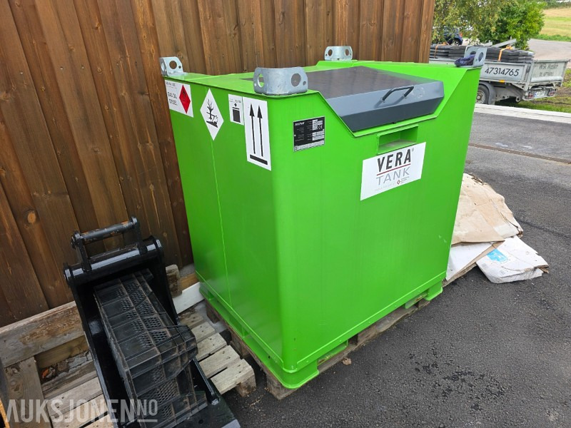 2022 Veratank 900L m/pumpe 70l/min - Baugeräte: das Bild 2 2022 Veratank 900L m/pumpe 70l/min - Baugeräte: das Bild 2