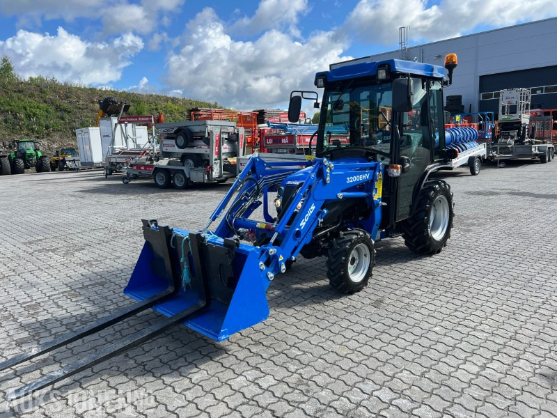 2024 Solis 26 m frontlaster, skuffe pallegaffel - Traktor: das Bild 1 2024 Solis 26 m frontlaster, skuffe pallegaffel - Traktor: das Bild 1