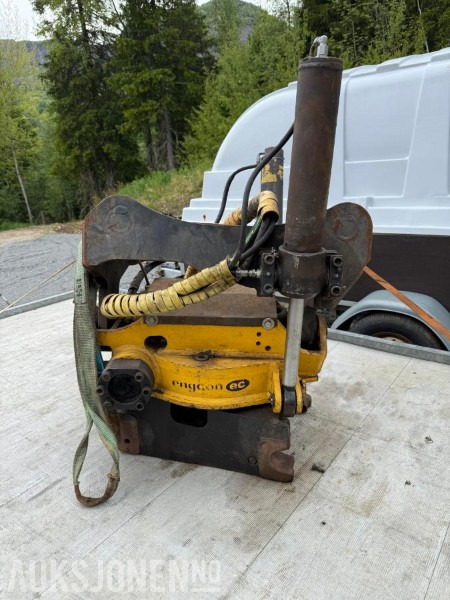 Engcon EC20 Tiltrotator med S70 feste - Anbauteil für Baumaschine: das Bild 1 Engcon EC20 Tiltrotator med S70 feste - Anbauteil für Baumaschine: das Bild 1