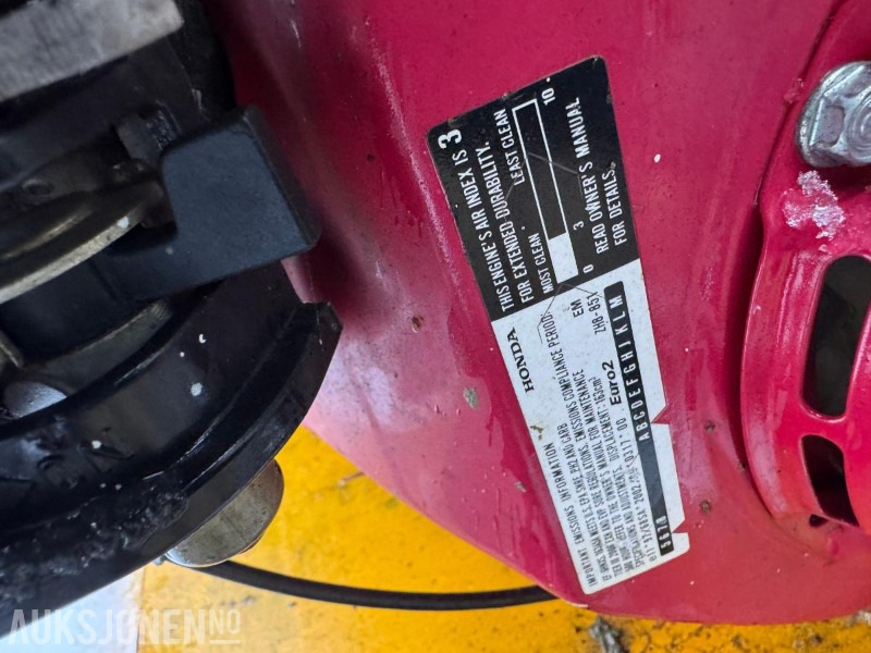 NTC VDR 24 vibroplate - Anbauteil für Baumaschine: das Bild 5 NTC VDR 24 vibroplate - Anbauteil für Baumaschine: das Bild 5