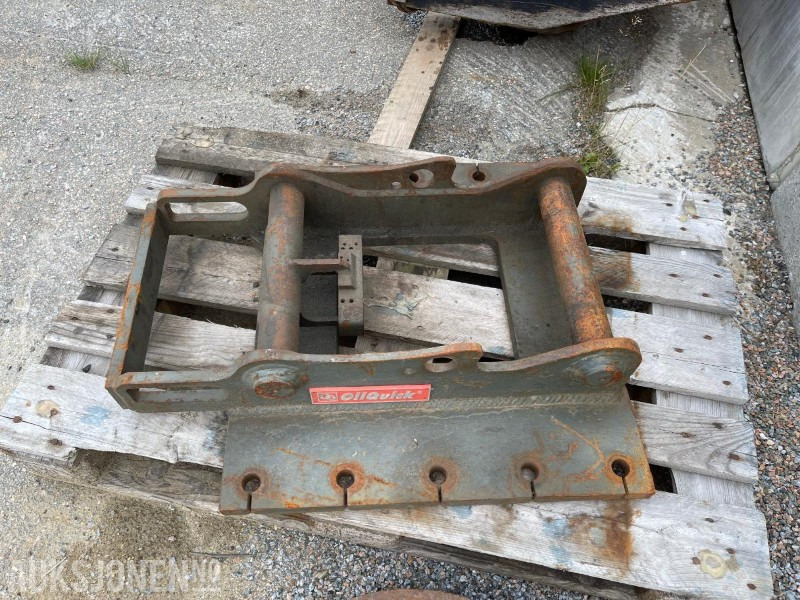OilQuick S60 feste - Anbauteil für Baumaschine: das Bild 1 OilQuick S60 feste - Anbauteil für Baumaschine: das Bild 1