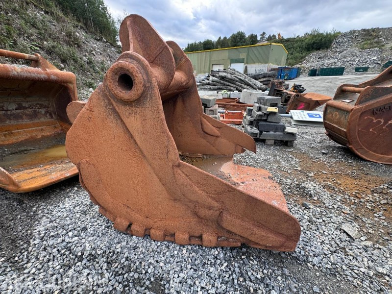 Stor lasteskuffe - S90 feste - ny kjeft medfølger - Anbauteil für Baumaschine: das Bild 5 Stor lasteskuffe - S90 feste - ny kjeft medfølger - Anbauteil für Baumaschine: das Bild 5