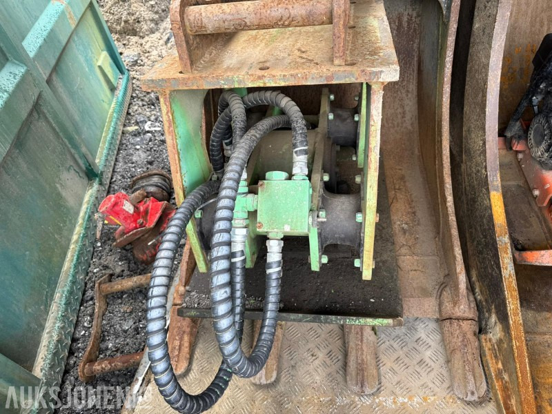 Vibroplate / markvibrator med S50-feste til gravemaskin - Anbauteil für Baumaschine: das Bild 2 Vibroplate / markvibrator med S50-feste til gravemaskin - Anbauteil für Baumaschine: das Bild 2