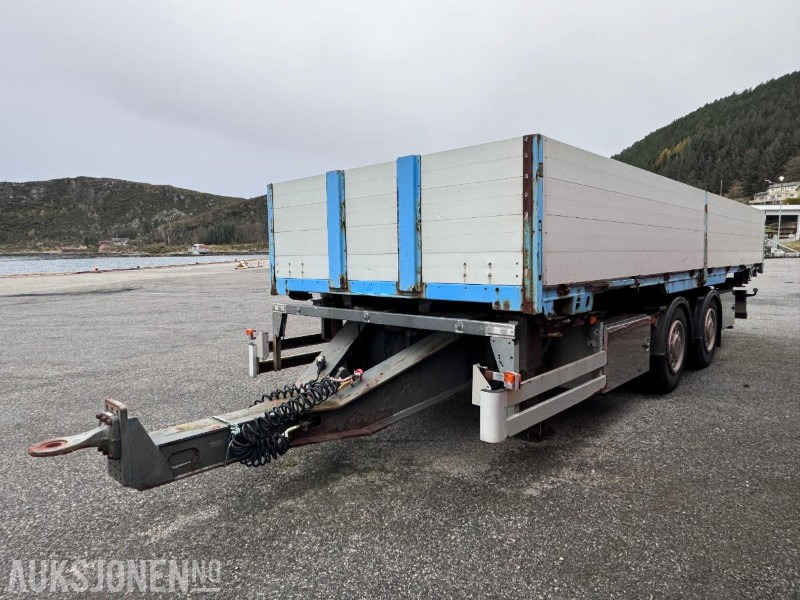 2002 Goebel & Sohn Containerchassi / Boggi kjerre med Køgel 745 Vekselflak med aluminiumskarmer - Anhänger: das Bild 1 2002 Goebel & Sohn Containerchassi / Boggi kjerre med Køgel 745 Vekselflak med aluminiumskarmer - Anhänger: das Bild 1