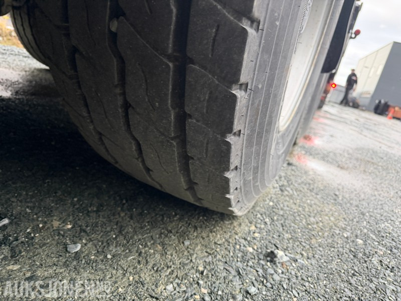 Anhänger 2018 Nor Slep Krokhenger med tipp / Trippelkjerre: das Bild 9