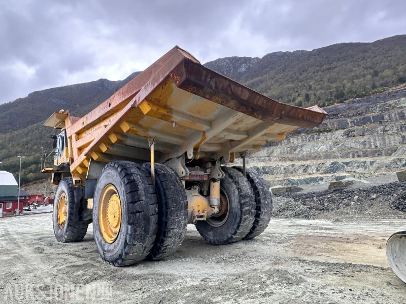 Komatsu HD 785-5 Tipptruck - Muldenkipper/ Dumper: das Bild 4 Komatsu HD 785-5 Tipptruck - Muldenkipper/ Dumper: das Bild 4