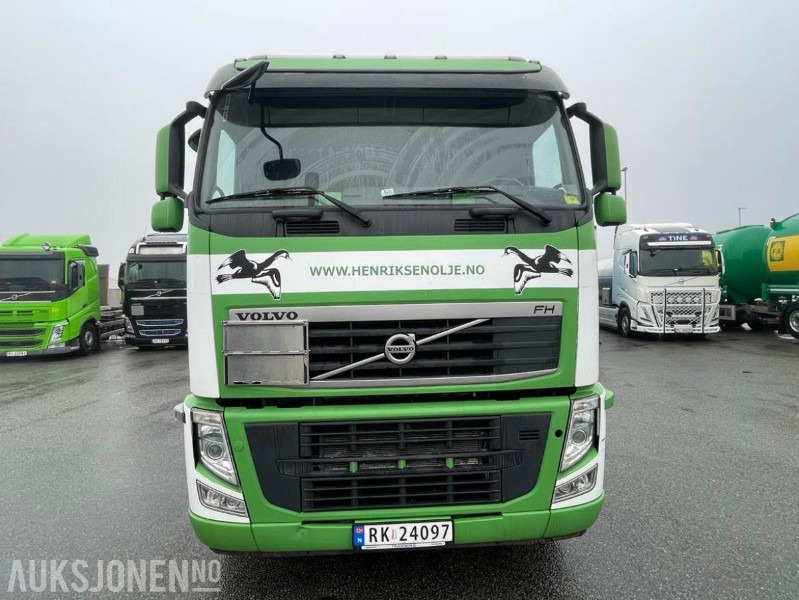 2010 VOLVO FH500 8X4 INTERCONSULT SS2343 BST3-17CR ADR SLAMSUGER MED HØYTRYKKSPYLER - 203576 KM. - Kommunal-/ Sonderfahrzeug: das Bild 3 2010 VOLVO FH500 8X4 INTERCONSULT SS2343 BST3-17CR ADR SLAMSUGER MED HØYTRYKKSPYLER - 203576 KM. - Kommunal-/ Sonderfahrzeug: das Bild 3