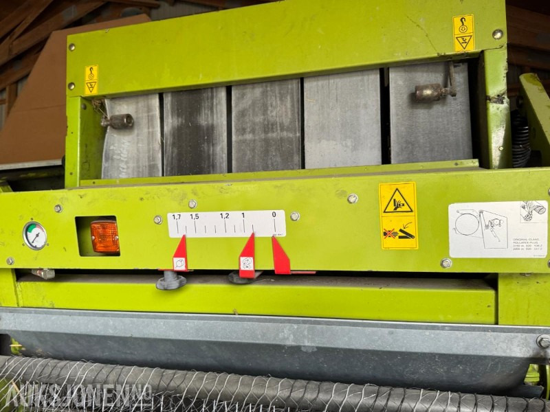 Landmaschine 2006 Claas Variant 280 rundballepresse / Beltepresse: das Bild 11