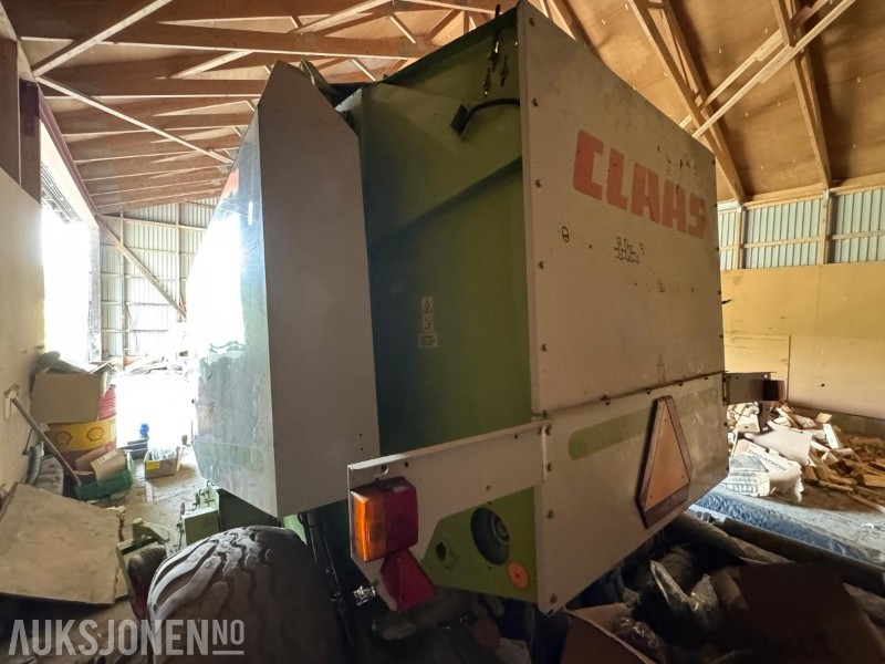 Landmaschine 2006 Claas Variant 280 rundballepresse / Beltepresse: das Bild 17