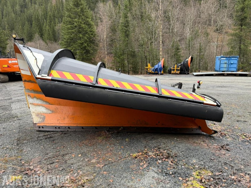 2013 Tellefsdal Snøskjær 360cm - Landmaschine: das Bild 2 2013 Tellefsdal Snøskjær 360cm - Landmaschine: das Bild 2