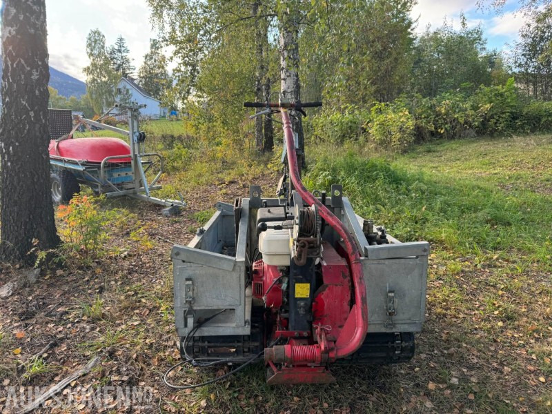 Jernhest JH 129 - Landmaschine: das Bild 2 Jernhest JH 129 - Landmaschine: das Bild 2