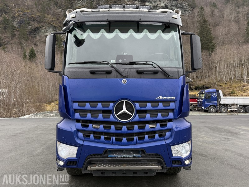 Mercedes-Benz Arocs 3252 – 2021-modell, 520 hk, Zetterbergs dumperkasse - Kipper: das Bild 2 Mercedes-Benz Arocs 3252 – 2021-modell, 520 hk, Zetterbergs dumperkasse - Kipper: das Bild 2