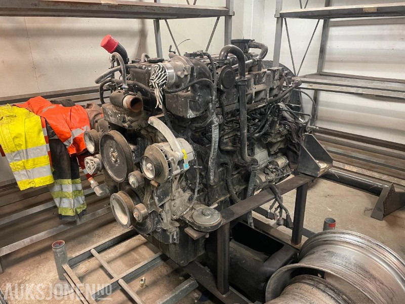 Motor til Doosan Lc350-7 - Bagger: das Bild 1 Motor til Doosan Lc350-7 - Bagger: das Bild 1