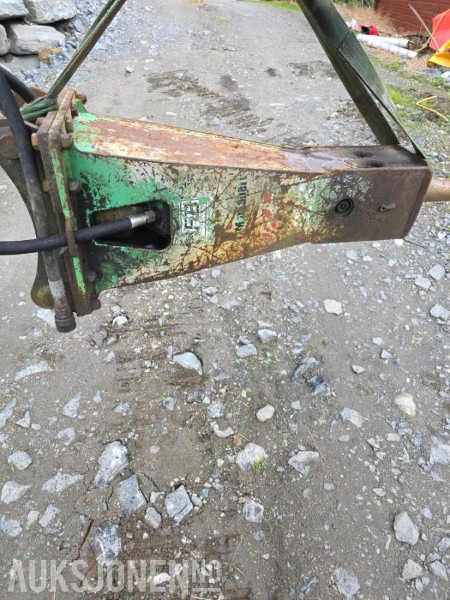 Pigghammer - Montabert 125 SX med s50 feste - Baugeräte: das Bild 4 Pigghammer - Montabert 125 SX med s50 feste - Baugeräte: das Bild 4