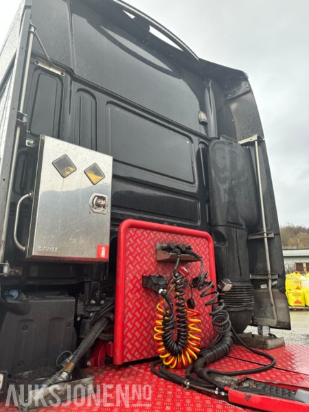 DAF XF 530 - Sattelzugmaschine: das Bild 5 DAF XF 530 - Sattelzugmaschine: das Bild 5