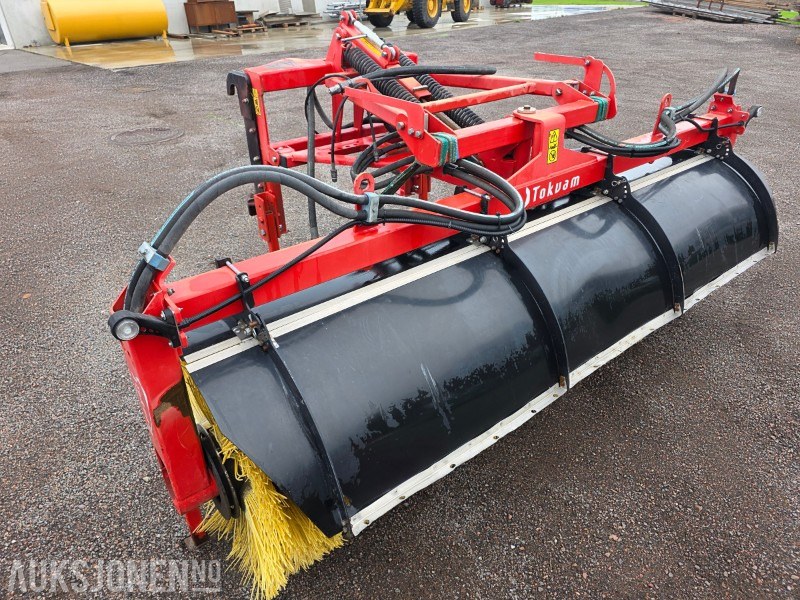 Tokvam FK-21073 hydraulisk Feiekost - Baugeräte: das Bild 1 Tokvam FK-21073 hydraulisk Feiekost - Baugeräte: das Bild 1