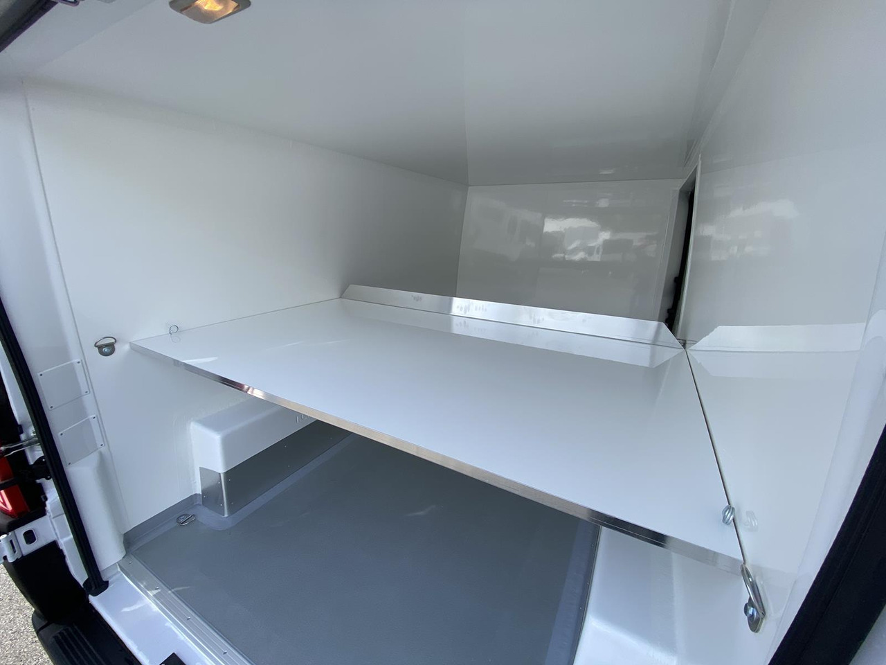 Kühltransporter FIAT DUCATO L2H1 140PS | ISOLIERUNG OHNE KÜHLAGGREGAT: das Bild 23