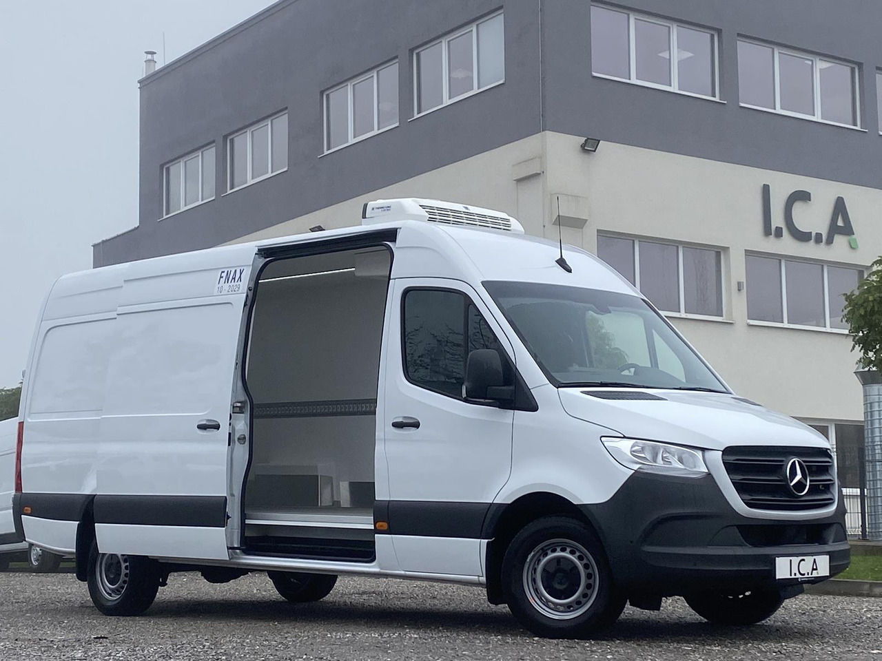 MERCEDES-BENZ SPRINTER 317 CDI L4H3 170PS AUTOMATIK FRISCHDIENST + KONVEKTA FK 3022 12-220V - Kühltransporter: das Bild 1 MERCEDES-BENZ SPRINTER 317 CDI L4H3 170PS AUTOMATIK FRISCHDIENST + KONVEKTA FK 3022 12-220V - Kühltransporter: das Bild 1