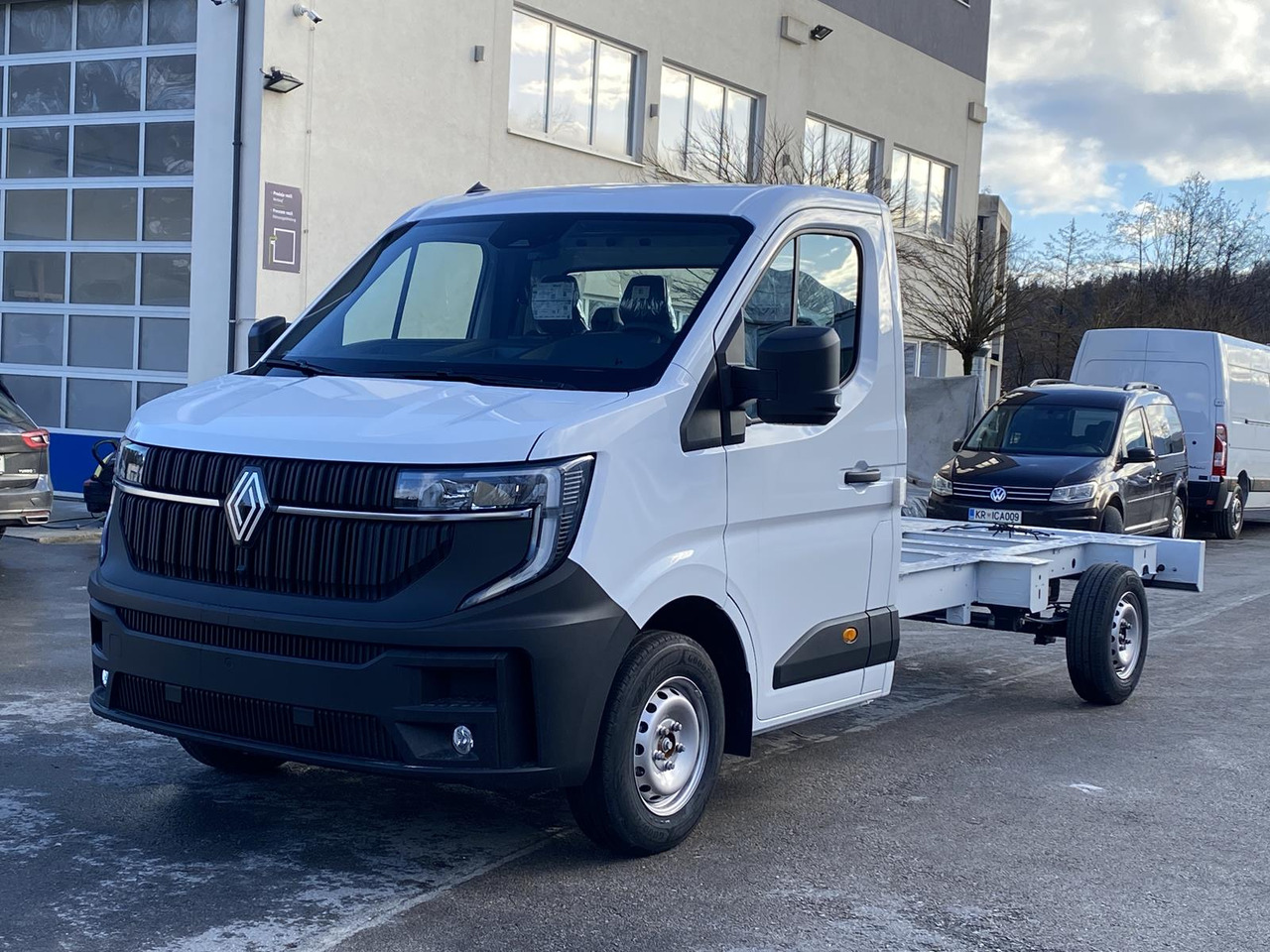 RENAULT NEW MASTER L3 170PS 1+2 PRITSCHE PLANE 4300MM - Planen Transporter: das Bild 1 RENAULT NEW MASTER L3 170PS 1+2 PRITSCHE PLANE 4300MM - Planen Transporter: das Bild 1
