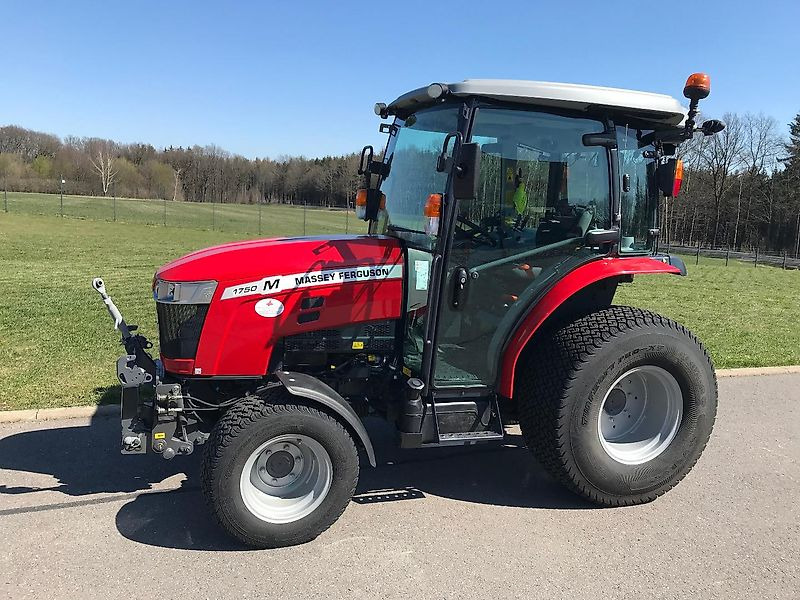 Massey Ferguson MF 1750 M HC - Traktor: das Bild 1 Massey Ferguson MF 1750 M HC - Traktor: das Bild 1