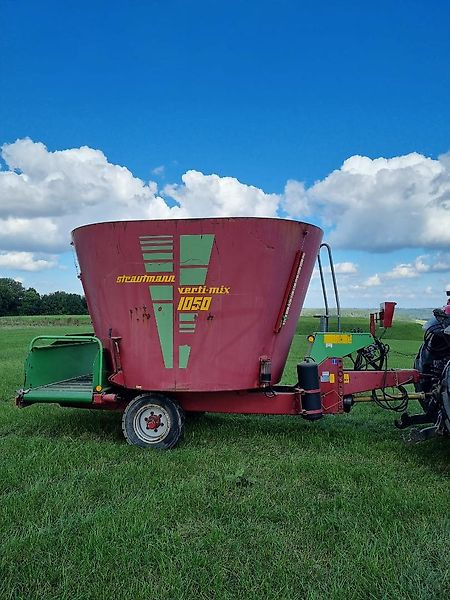 Strautmann Verti-Mix 1050 - Futtermischwagen: das Bild 2 Strautmann Verti-Mix 1050 - Futtermischwagen: das Bild 2