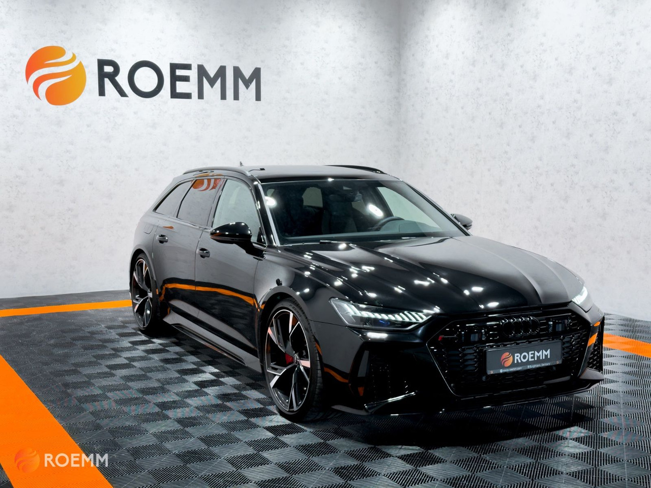 Audi RS6 Avant 4.0 TFSI quattro*Dynamik*360°*PANO*LED - Kombi: das Bild 4 Audi RS6 Avant 4.0 TFSI quattro*Dynamik*360°*PANO*LED - Kombi: das Bild 4