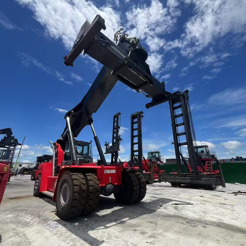 KALMAR 45 Ton Kalmar Reach Stacker DRD450 DRF450 DRT450 Telescopic Handler DRT450 and Sany Liugong Reach Stackers Lifting Reach Stacker Forklift - Reach stacker: das Bild 2 KALMAR 45 Ton Kalmar Reach Stacker DRD450 DRF450 DRT450 Telescopic Handler DRT450 and Sany Liugong Reach Stackers Lifting Reach Stacker Forklift - Reach stacker: das Bild 2