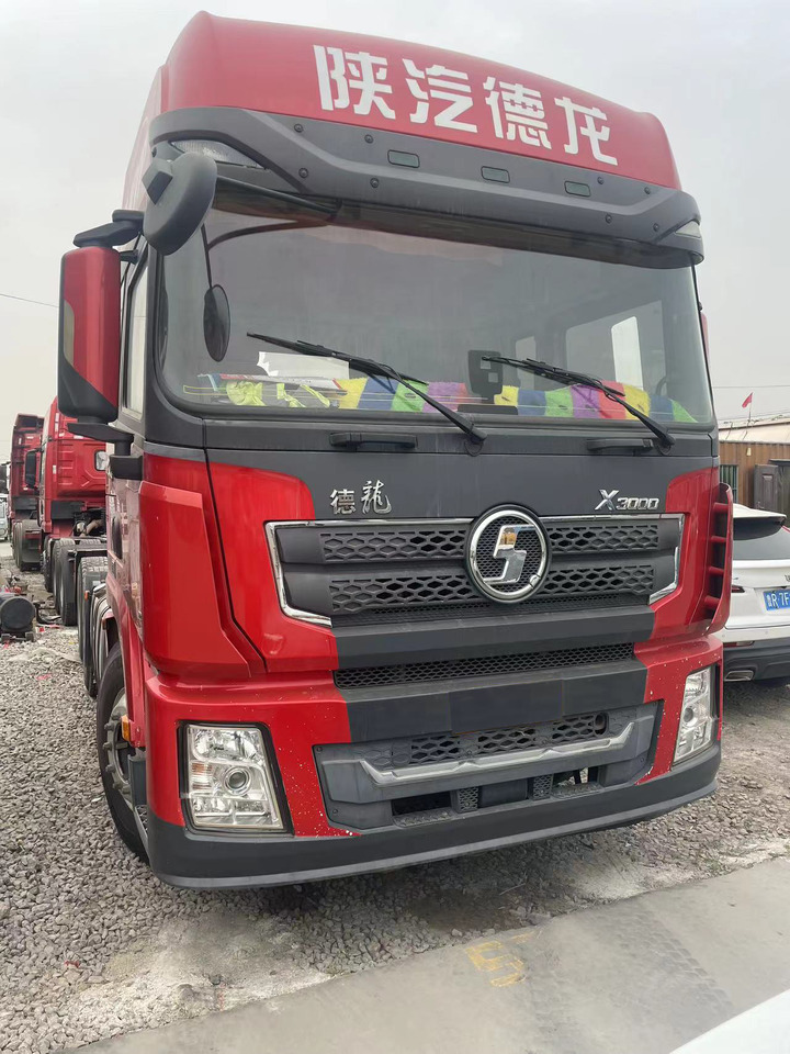 Shacman Slightly Used X3000 X5000 (6*4) Semi Truck Head Tractor Head Tipper Head - Sattelzugmaschine: das Bild 3 Shacman Slightly Used X3000 X5000 (6*4) Semi Truck Head Tractor Head Tipper Head - Sattelzugmaschine: das Bild 3